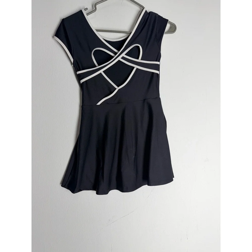 Old Navy athletic dance